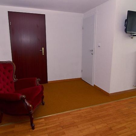 Emona Apartments Любляна Екстериор снимка